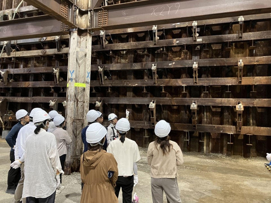 作業所見学の様子