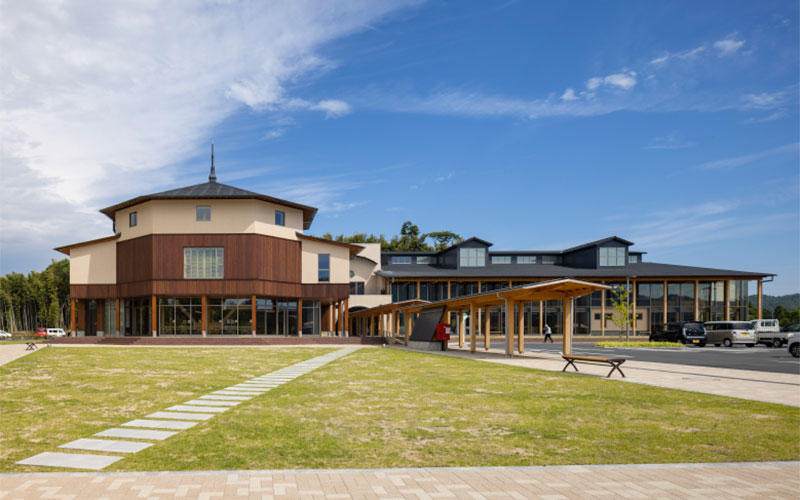 京丹波町役場新庁舎