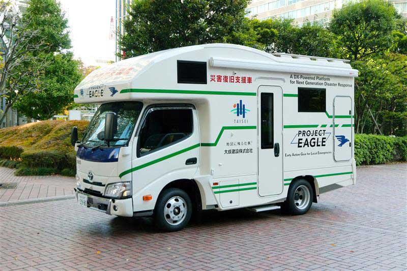 「スターリンク」を搭載した災害復旧支援車