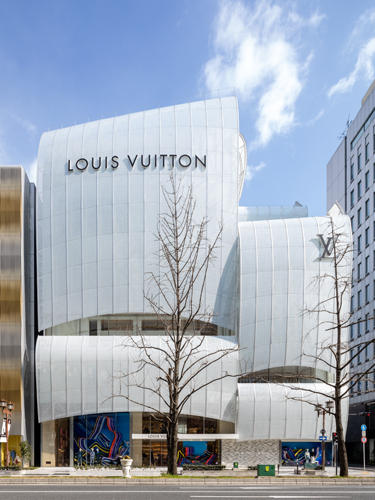 Louis Vuitton celebrates the opening of the Maison Osaka Midosuji